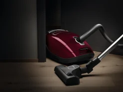 Outlet Miele Complete C3 Active Rouge Mure